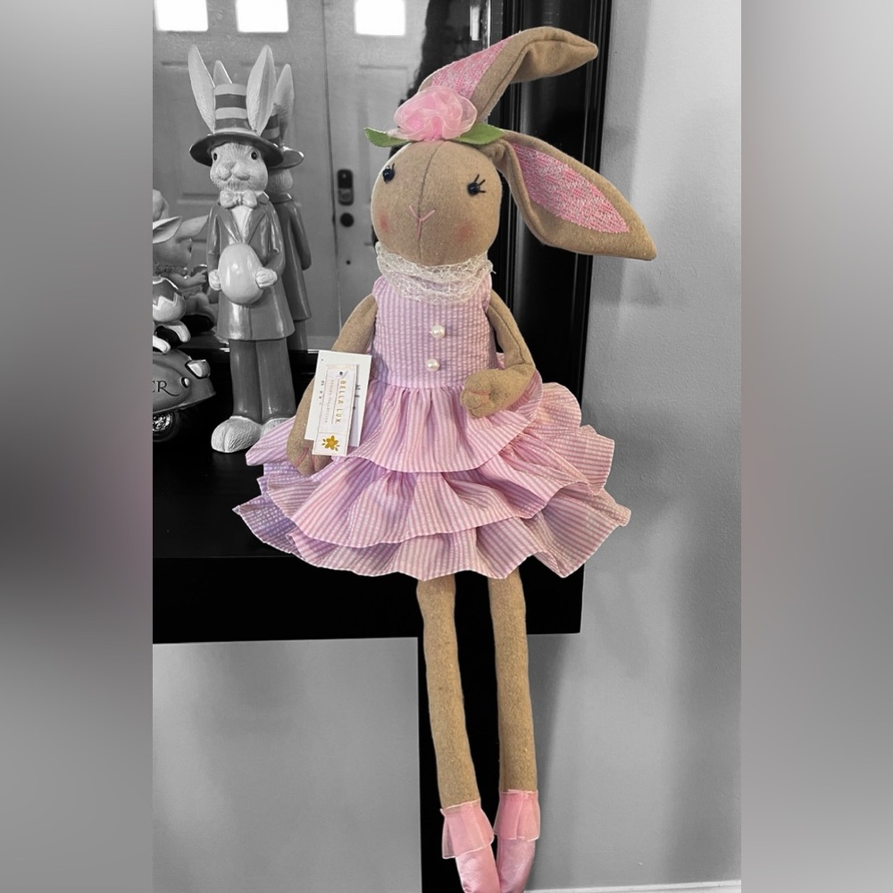 Bella Lux Spring Collection Easter Bunny Pink Seersucker Dress Shelf Sitter